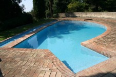 
 	Construcci de piscina a Caldes de Montbui
 