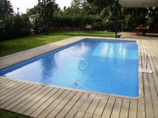 
 	Construcci de piscina a Canovelles
 