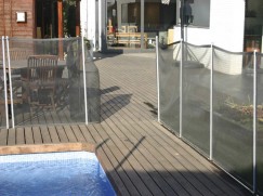 Valla de seguridad piscina - puerta